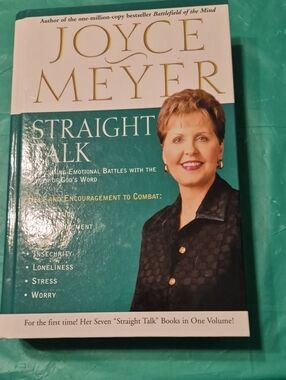 Joyce Meyer Straight Talk Hardcover Book - Green Cover